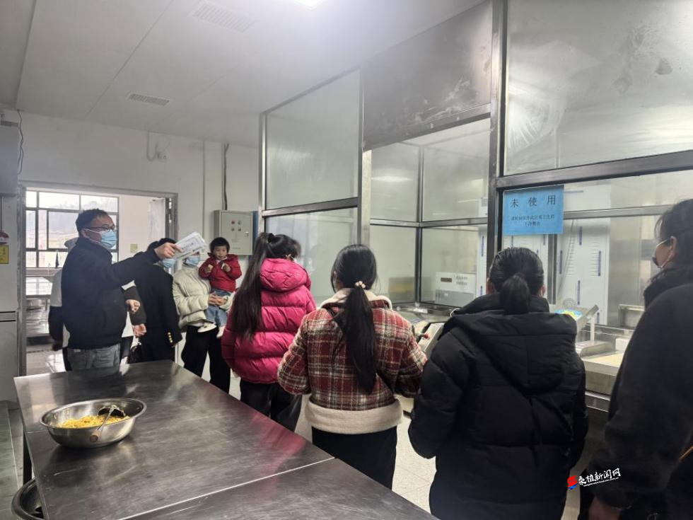 澧源镇一小：家校同频共振  守护校园“食”光