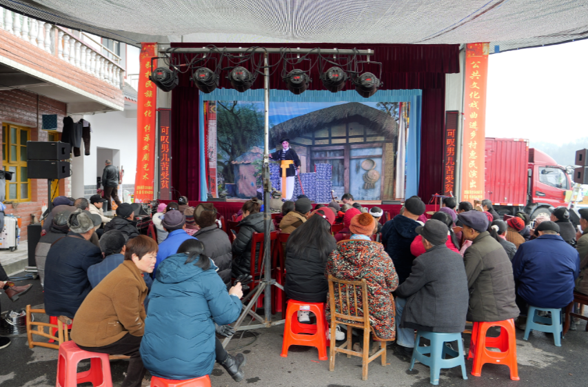马合口白族乡芦阳村：政策宣讲“接地气 ”文化惠民“聚人心”