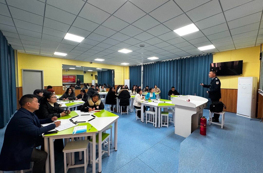 澧源镇第一小学袁家坪分校：筑牢安全防线 共筑平安校园