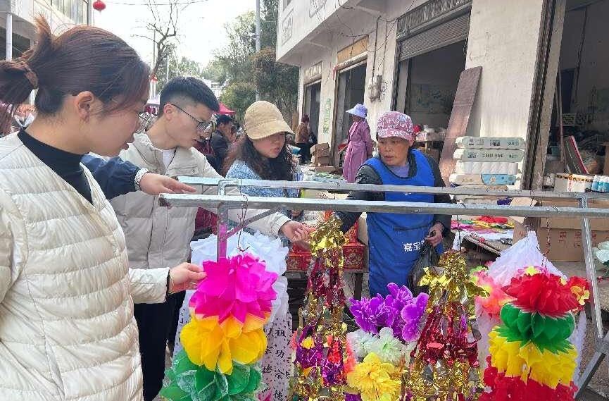 马合口白族乡开展文明祭祀及森林防火宣传检查行动