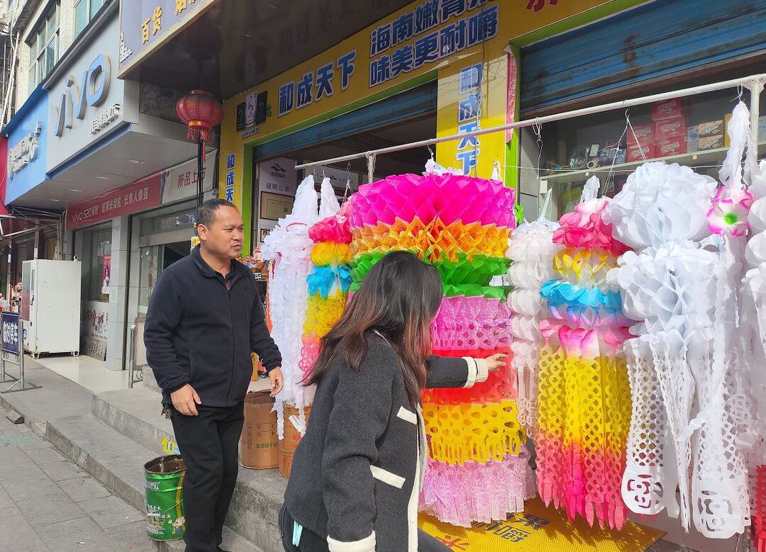 桥自弯镇：清明祭祀“破旧立新” 文明新风浸润人心