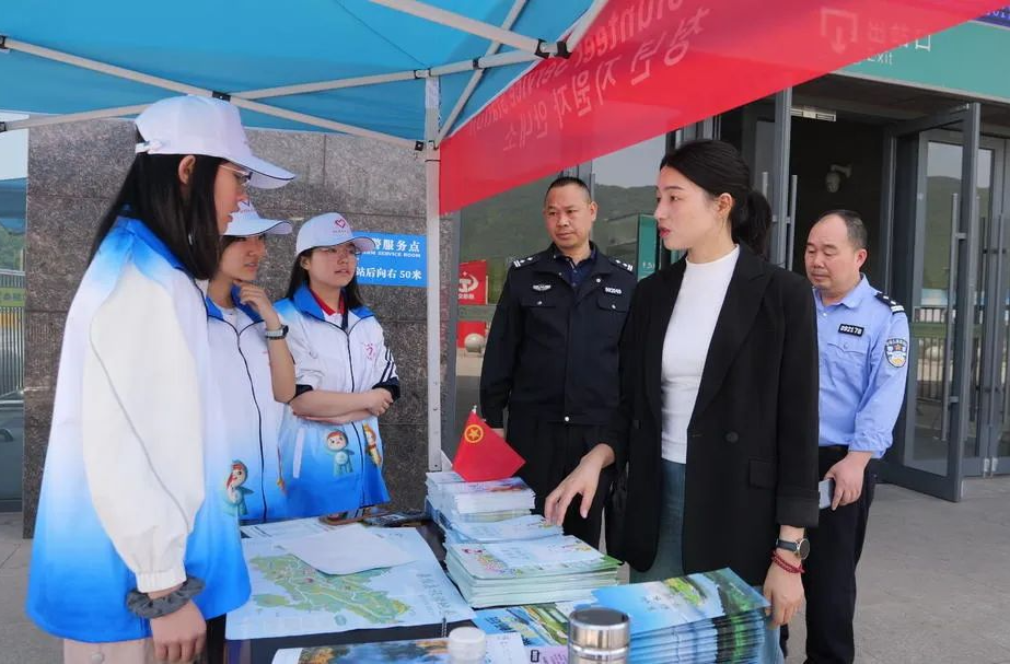 桑植县多部门开展“五一”假期文旅、市管领域安全生产检查