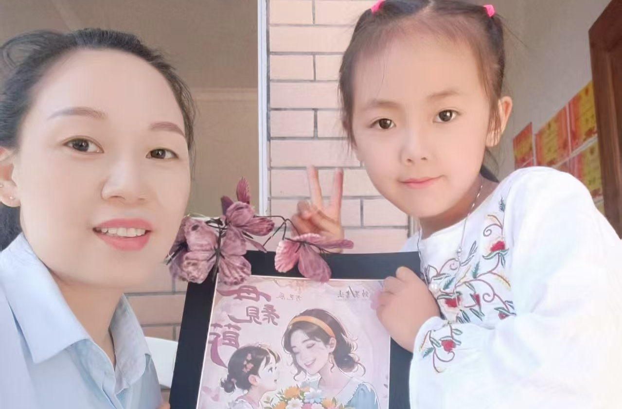 澧源镇第一小学二年级开展母亲节主题实践活动