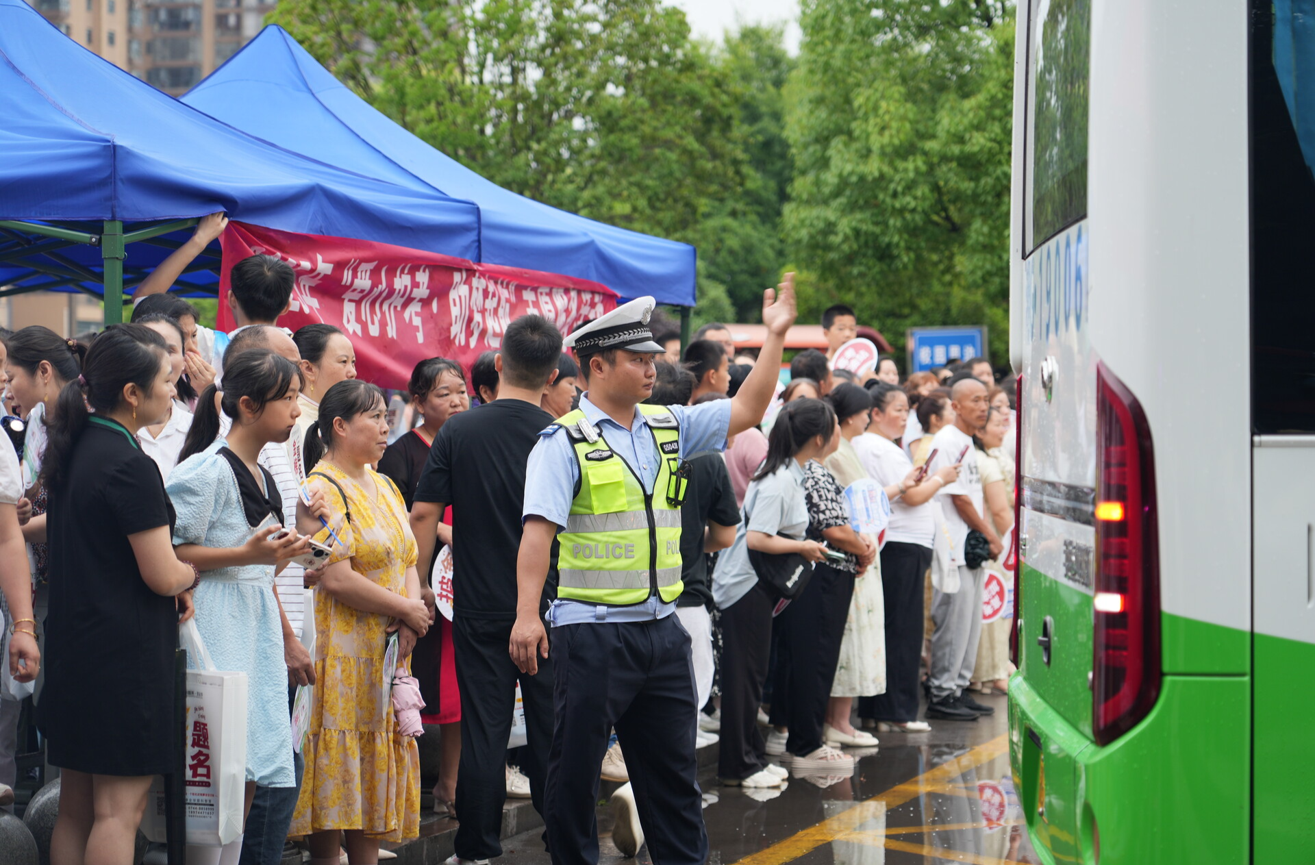 桑植：多部门联动 开启高考“护航模式”