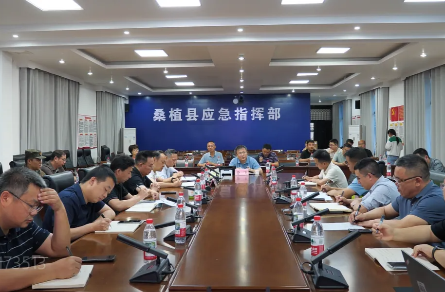 嚴(yán)防死守 果斷堅(jiān)決 曹飛調(diào)度全縣防汛工作