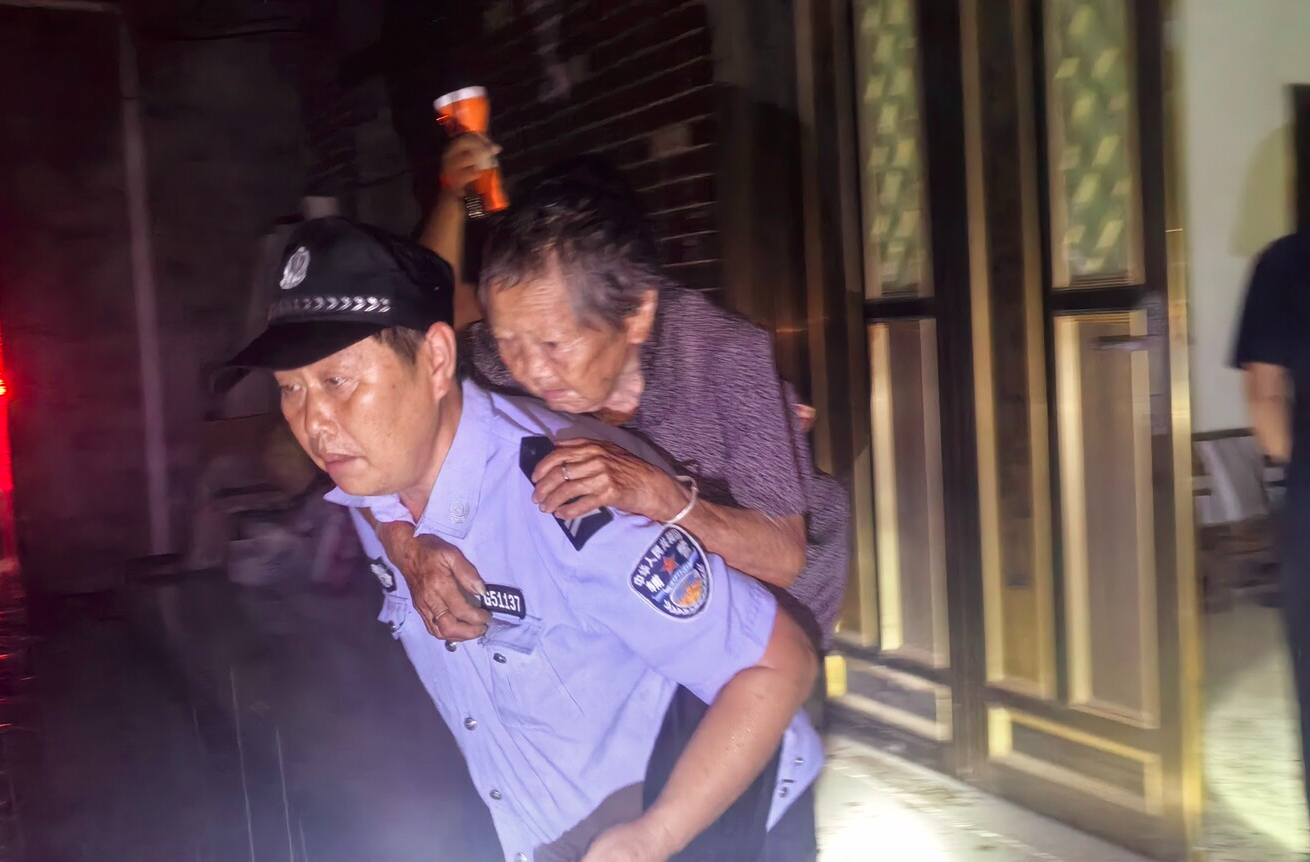 凉水口镇遭遇强降雨袭击 澧水北源水位创历史新高