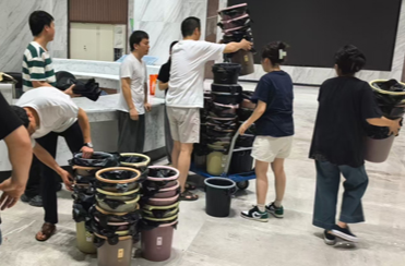 桑植老發(fā)集團(tuán)組建黨員先鋒隊(duì)投身抗汛救災(zāi)一線守護(hù)群眾安全