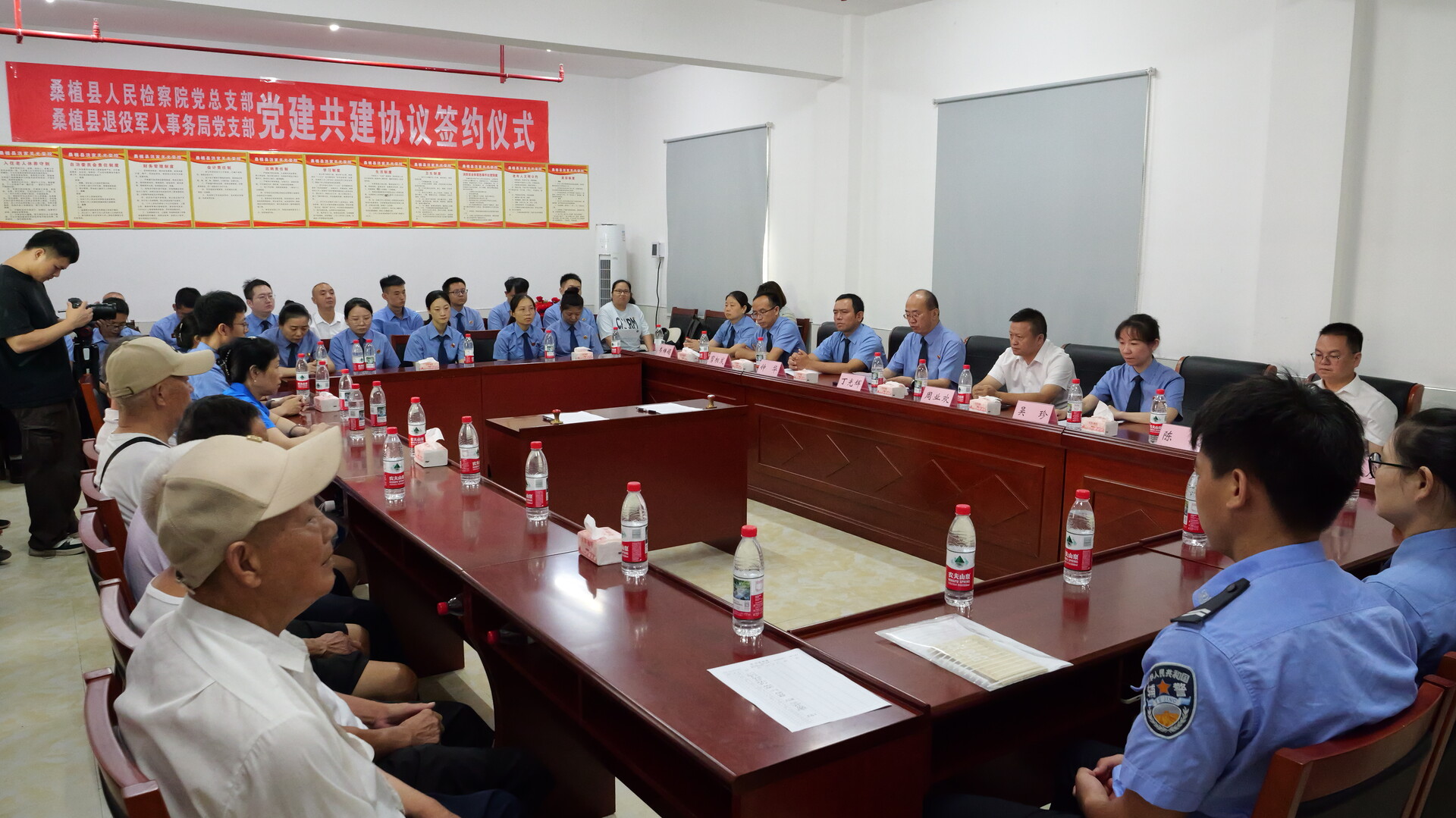 县检察院与县退役军人事务局携手共建服务新平台