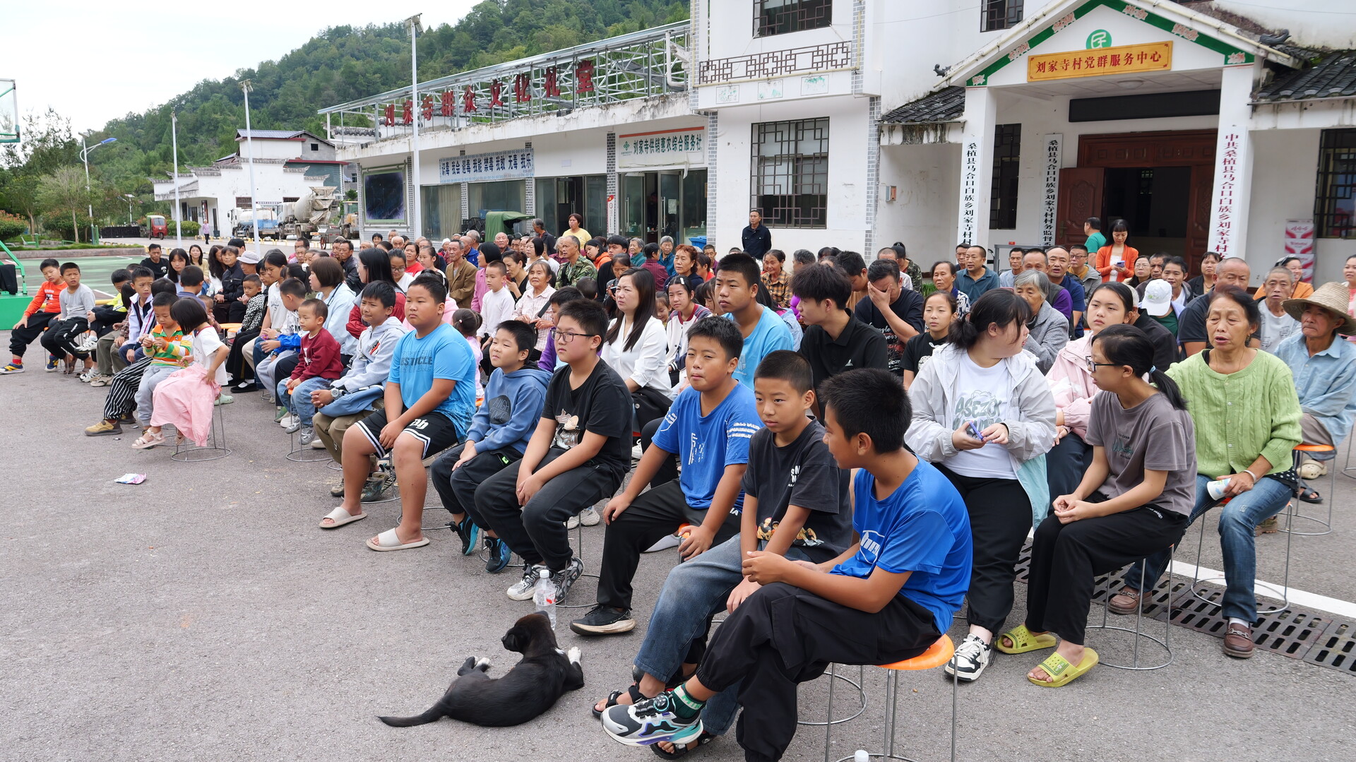 马合口白族乡刘家寺村举行“学戎计划”主题活动