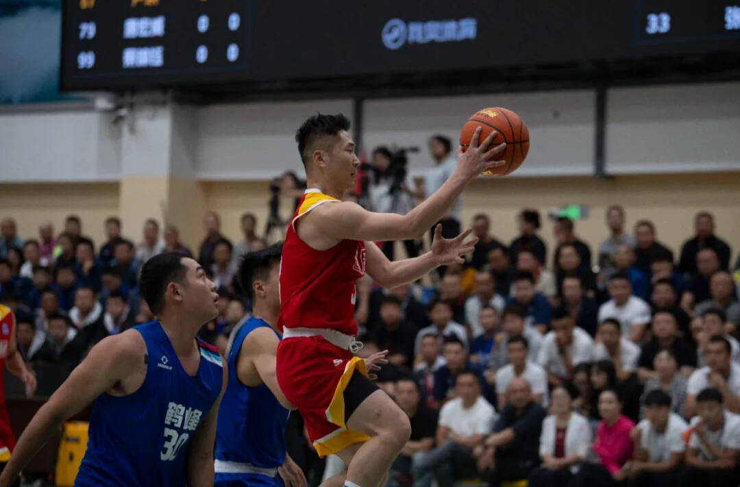 湘鄂边老苏区第二十六届“贺龙杯”篮球友谊赛在鹤峰开赛