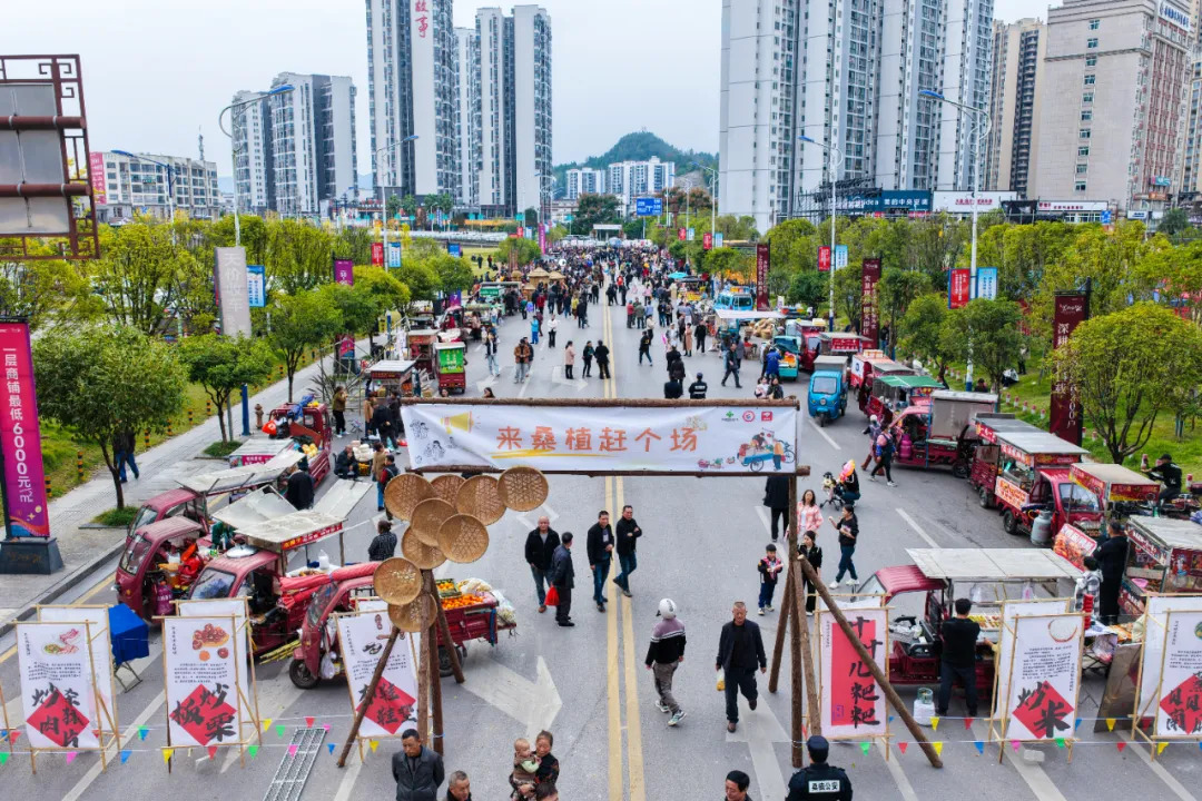 桑植县“开播了！村支书”暨“供销助农 云端带货”直播大赛落幕 15支战队竞逐“王牌直播团”