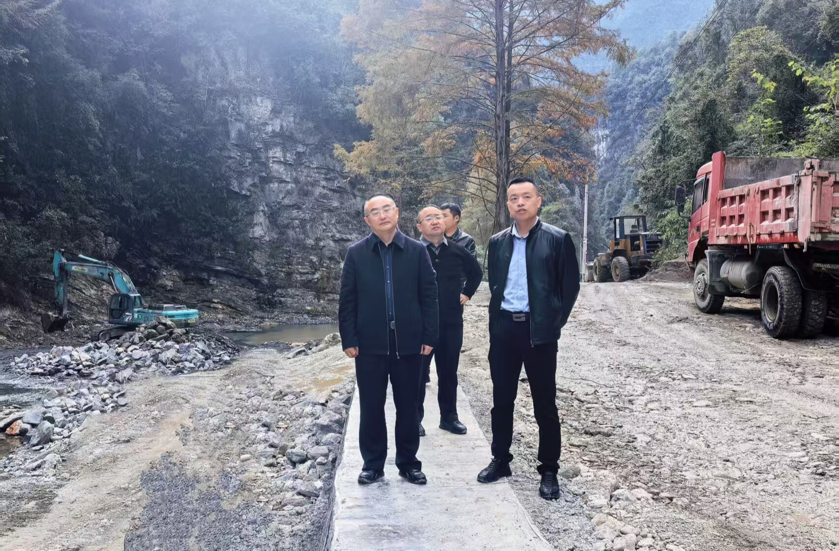 梁高武深入乡镇调研乡村振兴及灾后重建工作