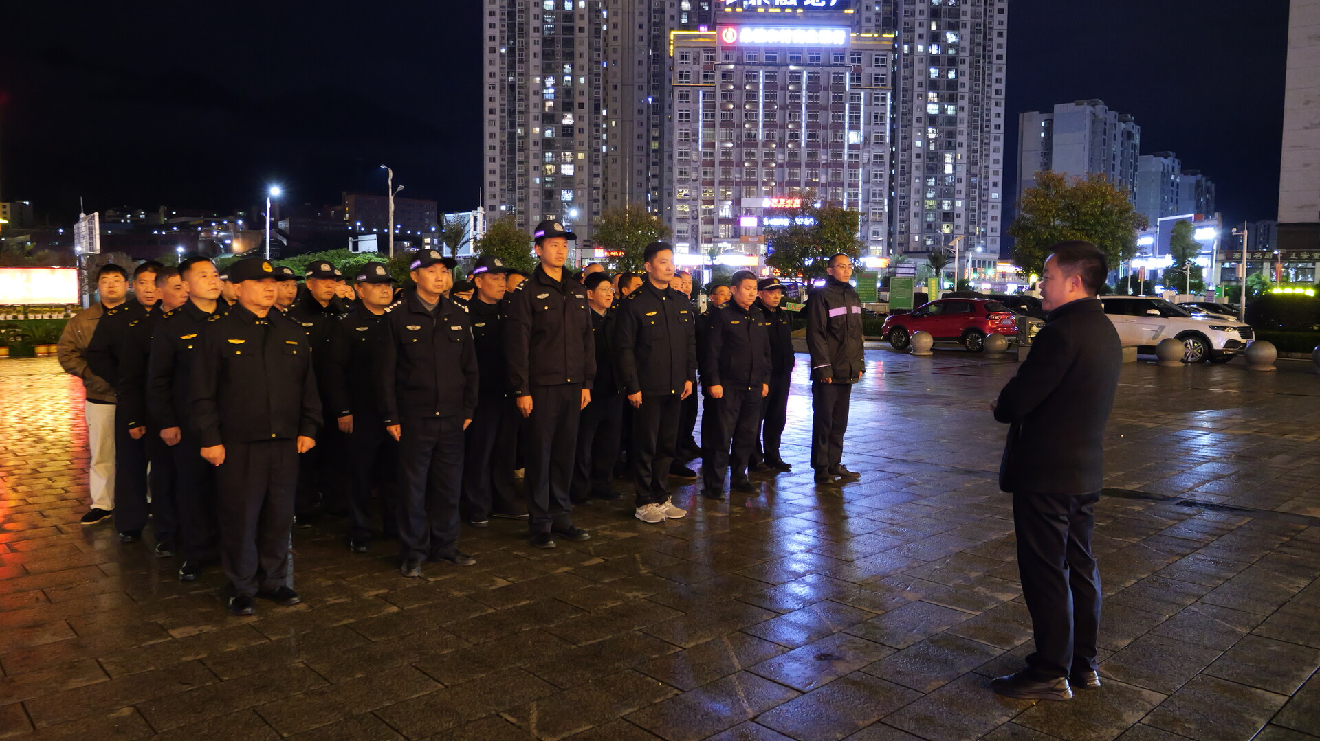 桑植县多部门联动开展元旦禁燃巡查 全力守护蓝天平安