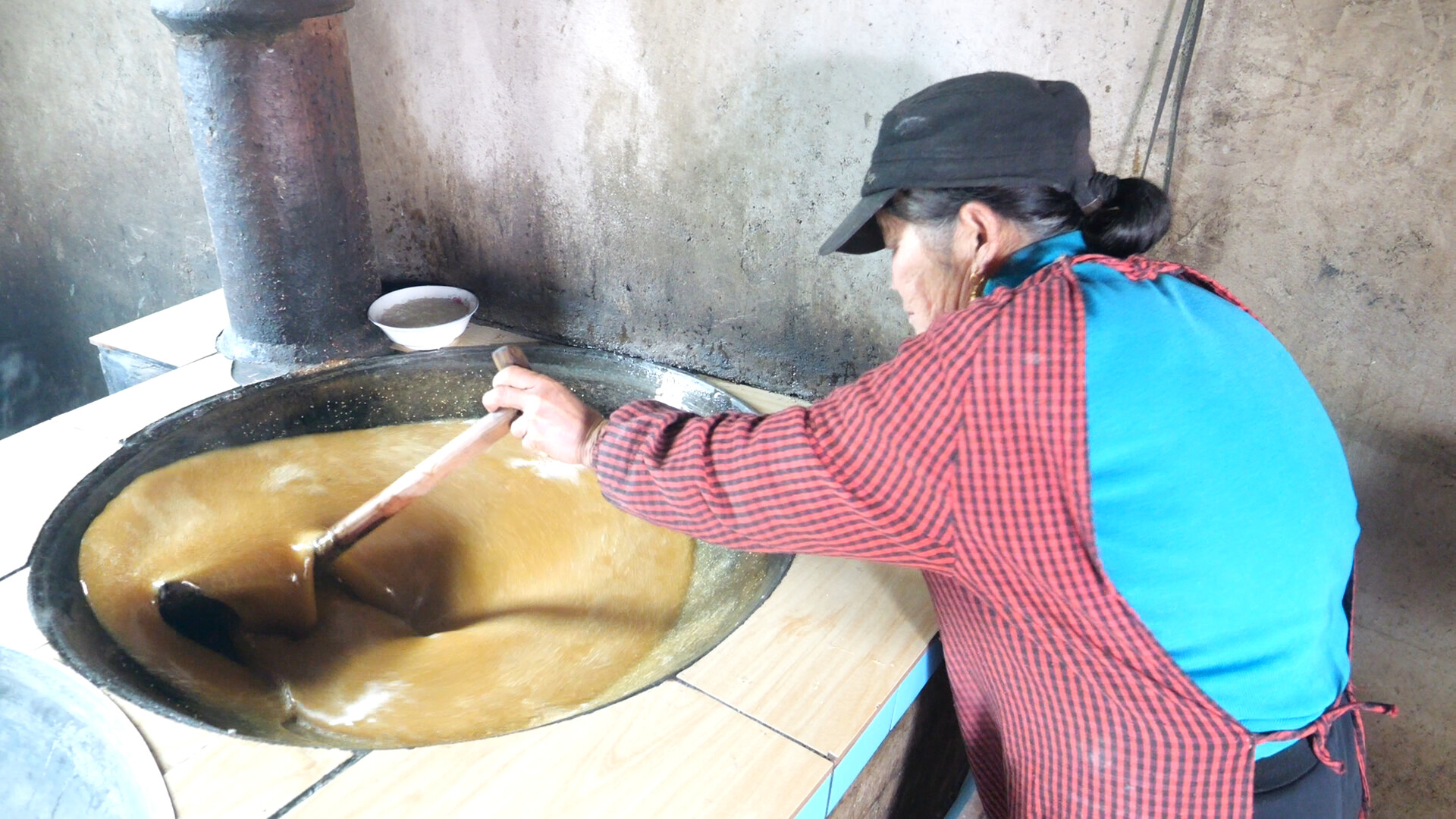 新春走基层丨手工米糖熬出浓浓年味 传统手艺留住乡土记忆