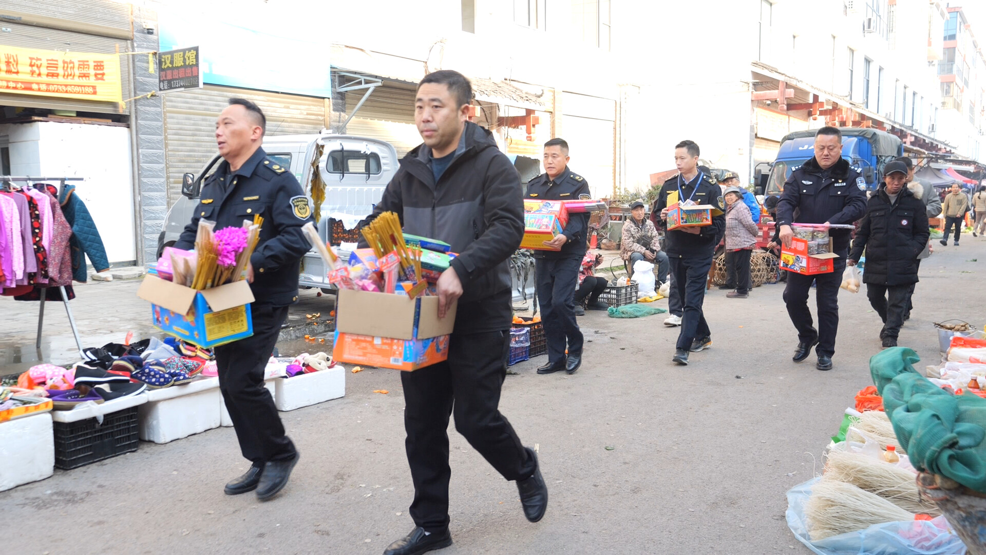 新春走基层丨多部门联合开展春节前烟花爆竹安全检查 筑牢节日安全防线