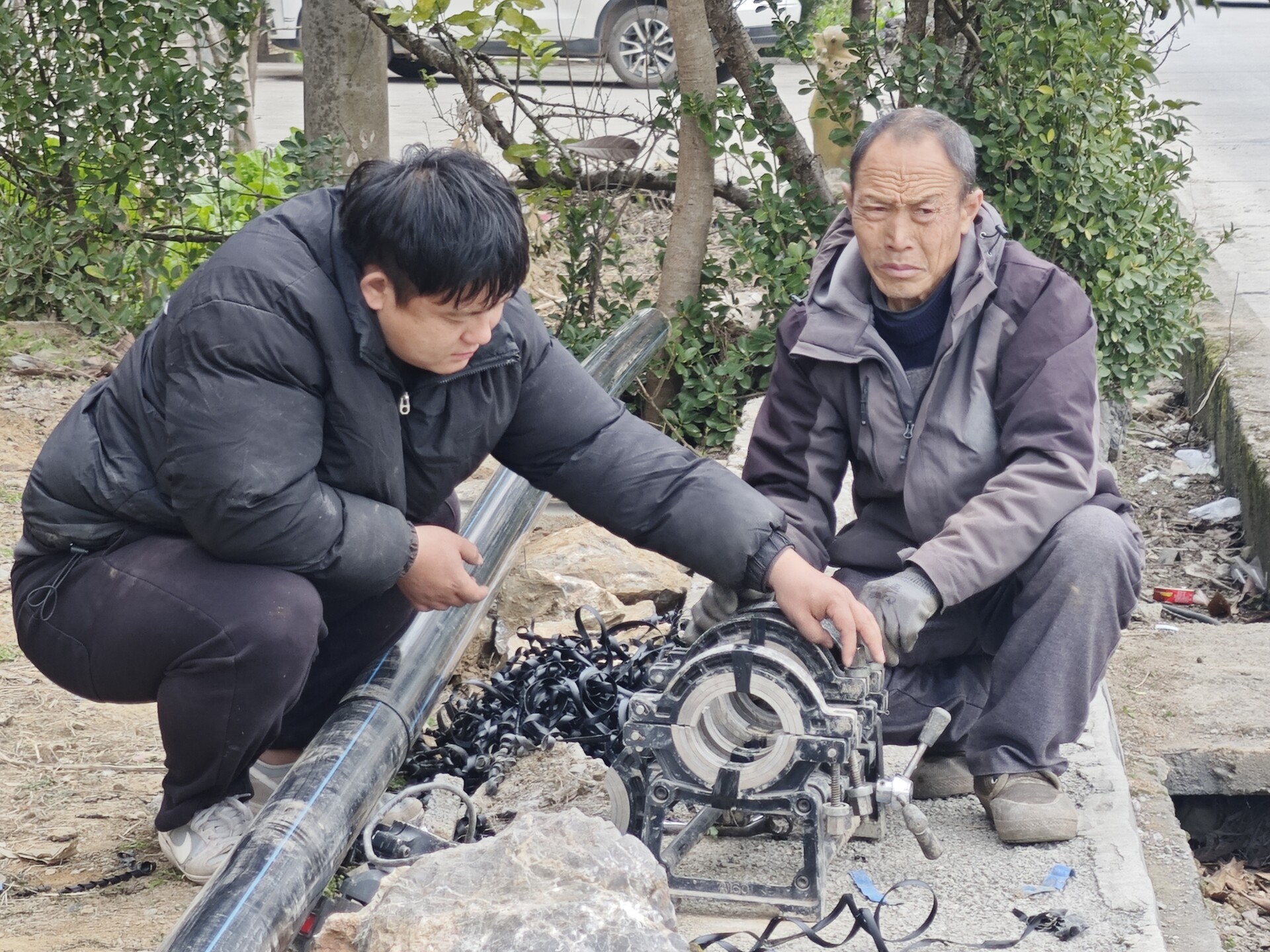 新春走基层丨连夜会商破“渴”局 跨乡驰援保民生