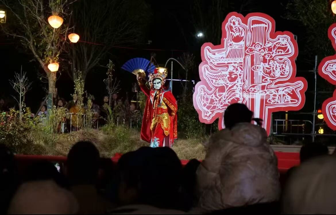 非遗荟萃庆元宵 桑植群众乐享民俗佳节