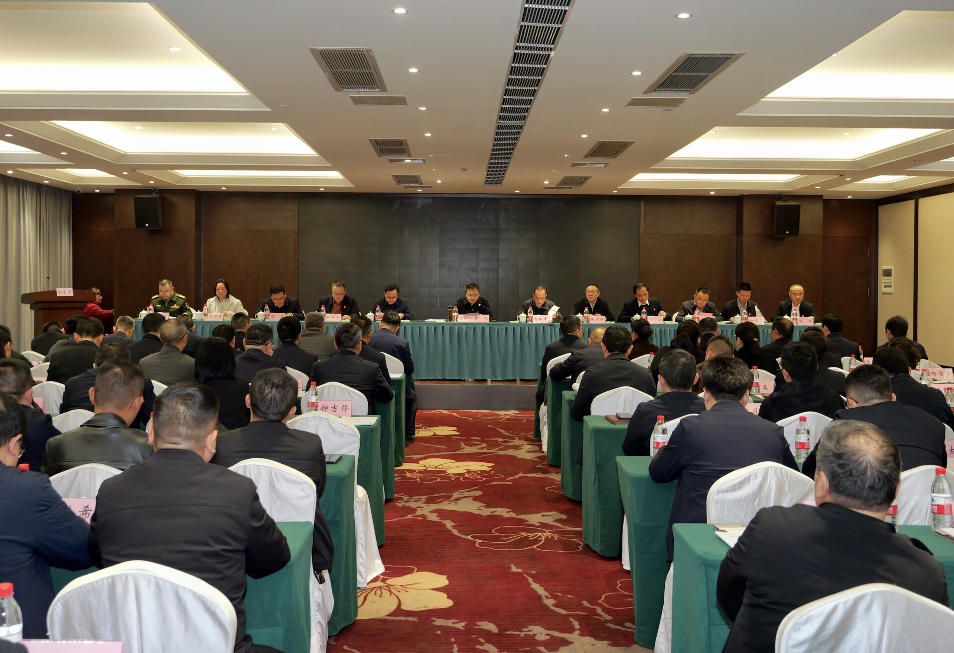 桑植县召开2025年度党委（党组）书记履行基层党建工作述职评议会议