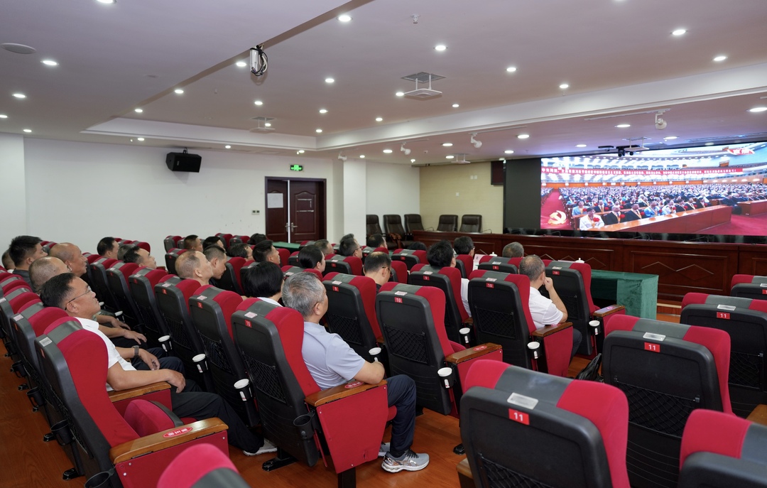 桑植县各界收看收听庆祝中国共产党成立105周年大会实况直播