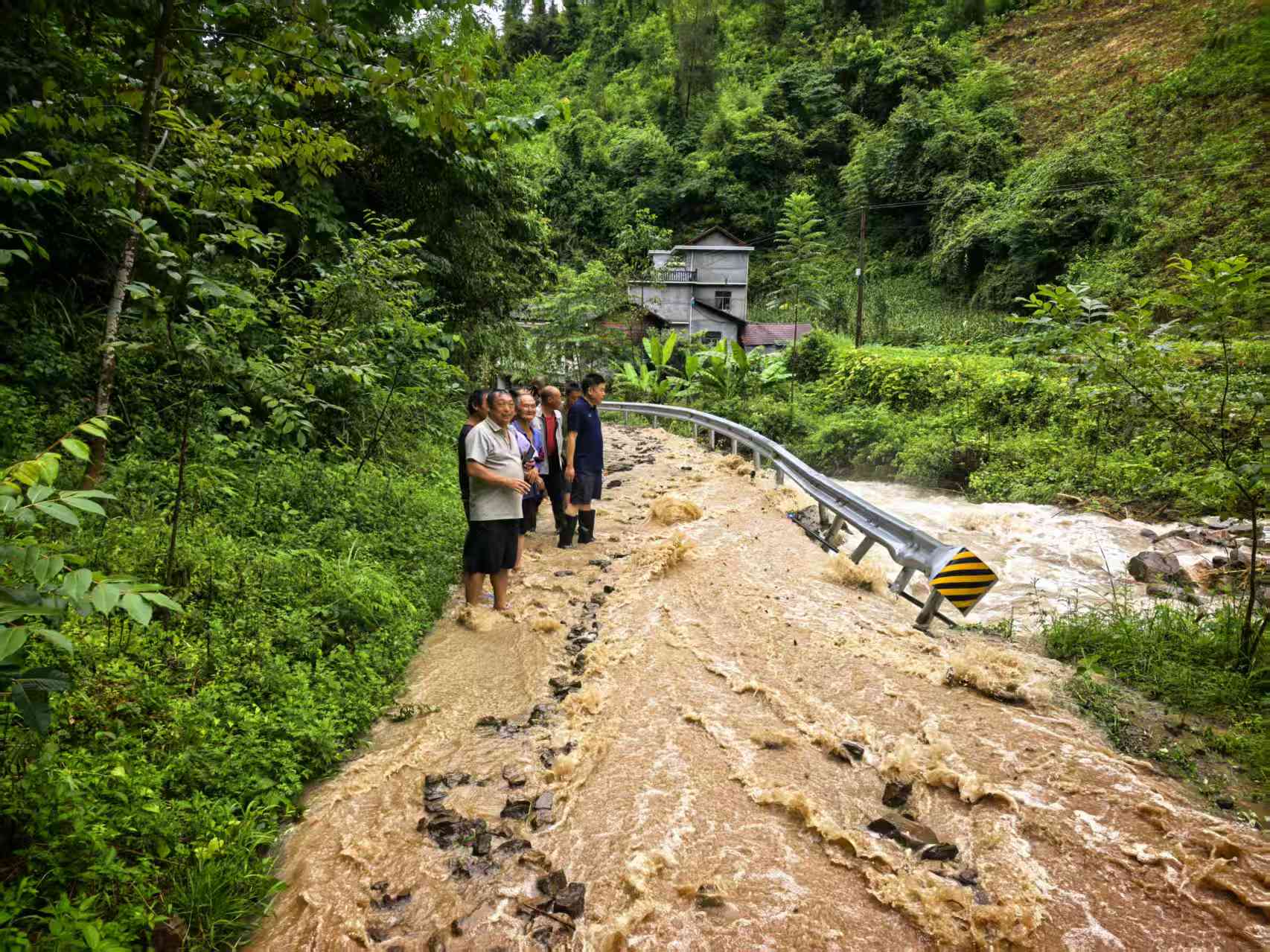 迎战强降雨！桑植各乡镇全力筑牢汛期安全防线