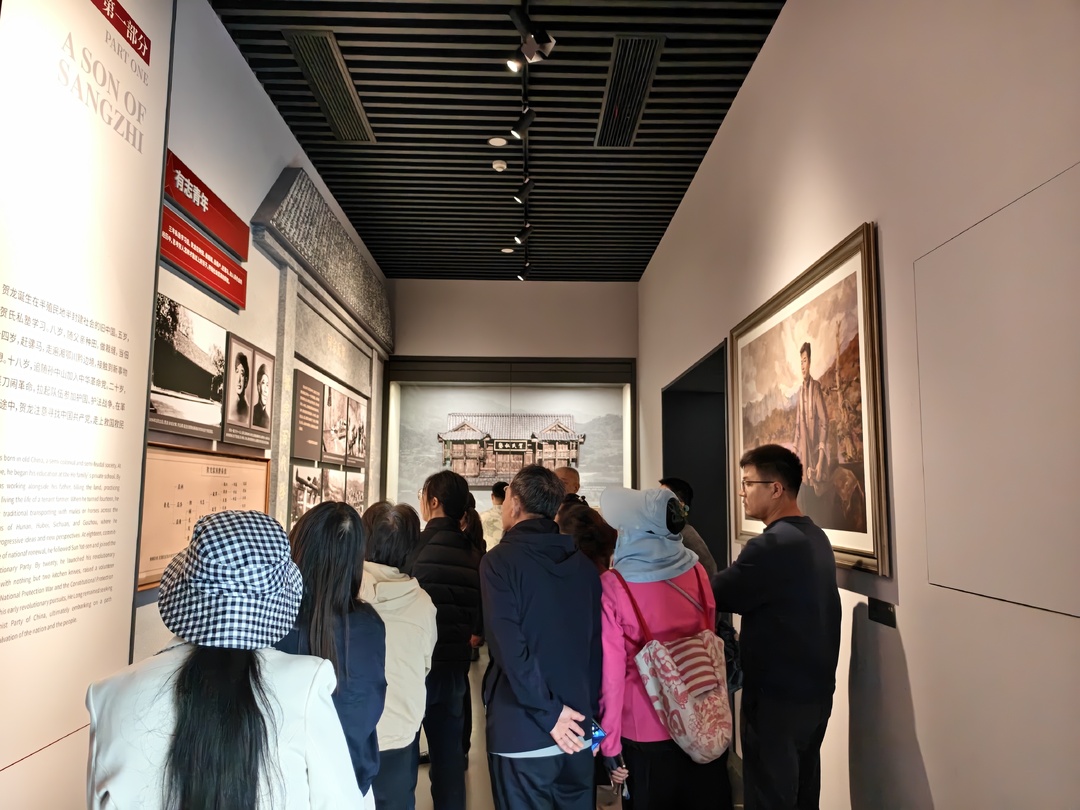 贺龙纪念馆改陈焕新 迎来升级后首个国庆客流高峰