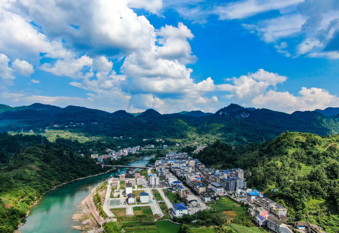 奋进桑植丨蓄水稳民生用水 筑堤守河湖安澜