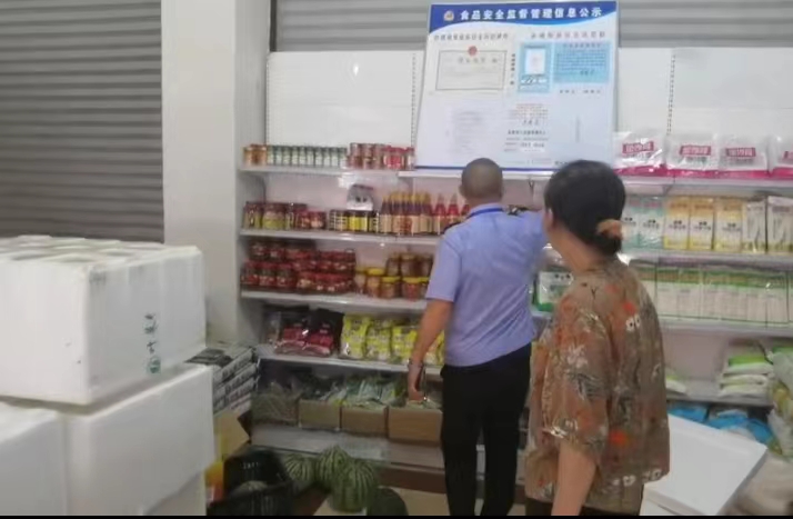 陈家河镇：开展“四清一提”交叉检查 环境卫生再提升