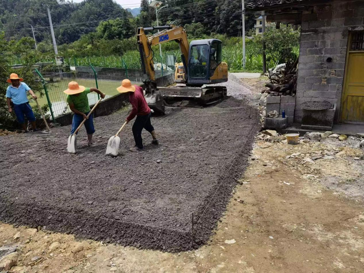 修建产业路 铺就致富“快车道” ——县纪委驻懂市工作队侧记
