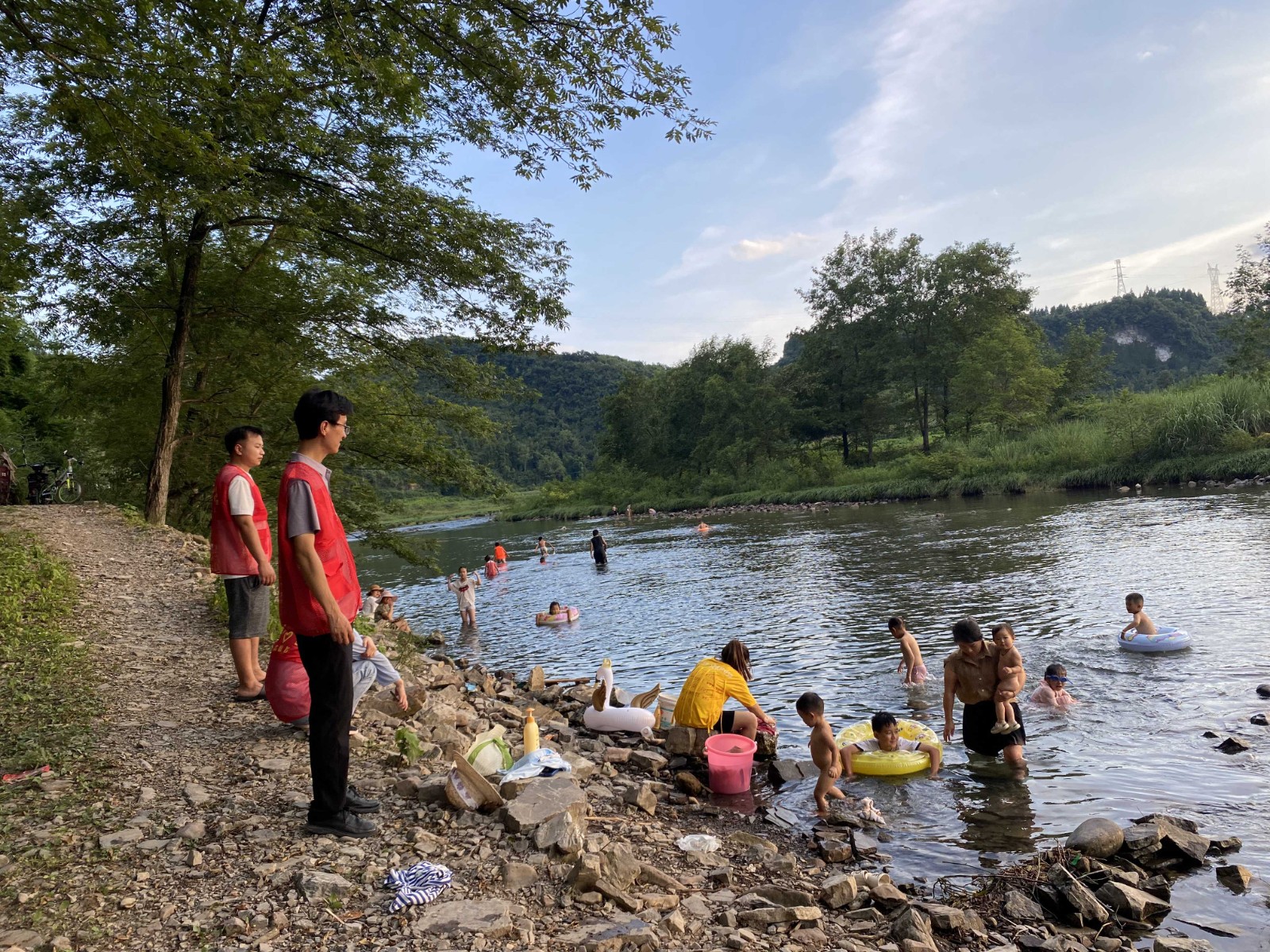 上洞街乡：筑牢暑期“防溺水”安全防线