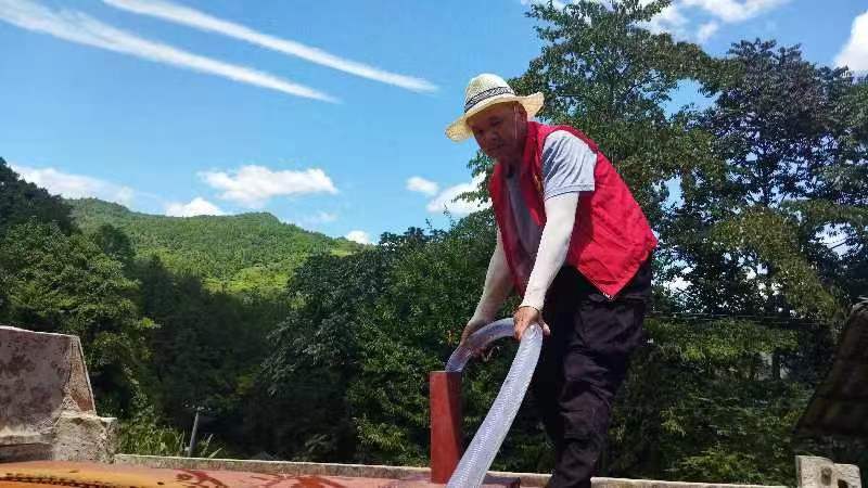 河口乡：送水解忧润民心 携手抗旱保民生