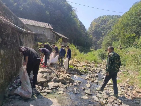 “清河净滩” 守住桑植“水清岸绿”