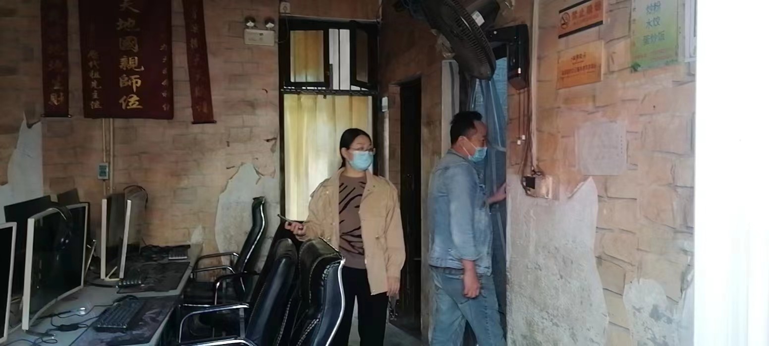 利福塔镇开展“扫黄打非”专项检查行动