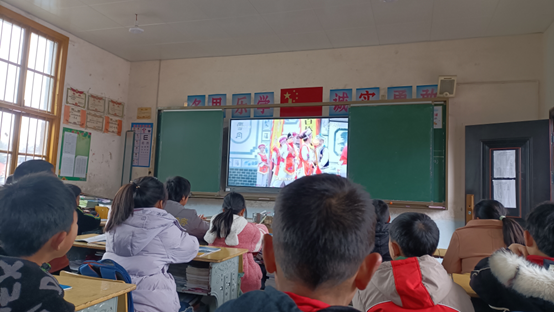 桑植县麦地坪小学：感受仗鼓舞古朴魅力 赓续传承白族文化