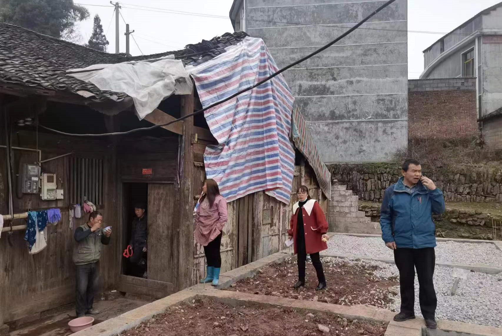 利福塔镇：扶贫资产项目清  乡村振兴道路硬