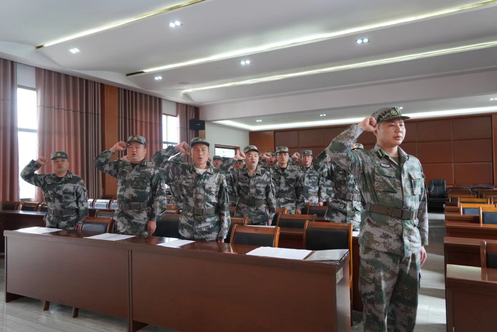 陈家河镇2023年基干民兵接受点验