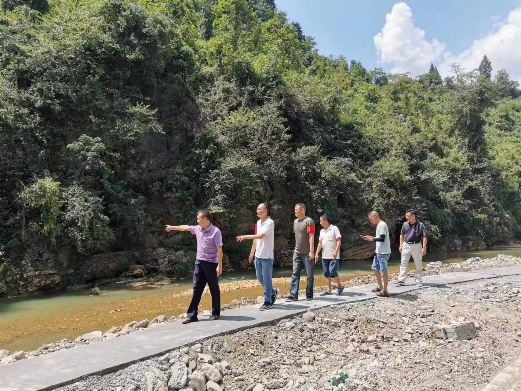 上河溪乡：联防联控效果好 汝池河水清又清