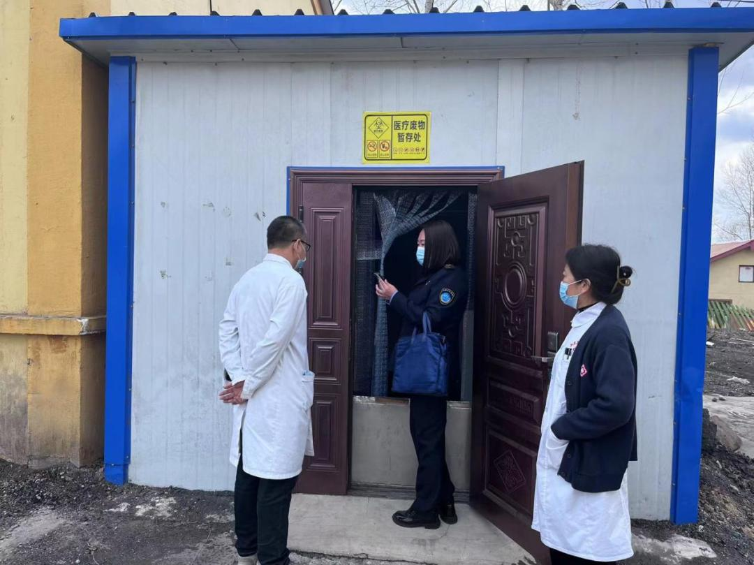“利剑”行动出实招，桑植县卫生健康局开展医疗废物监督检查工作