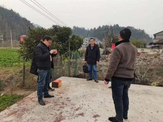 控违治违丨走马坪白族乡：严守关卡 控违治违不松懈