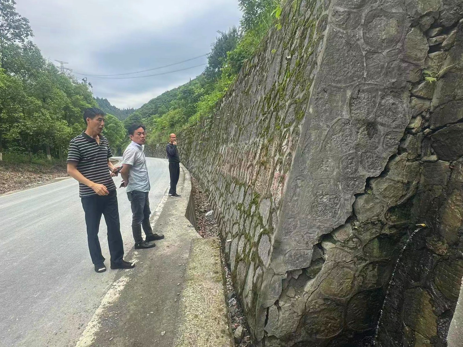 县交通运输局：抓道路隐患排查  促安全风险消除