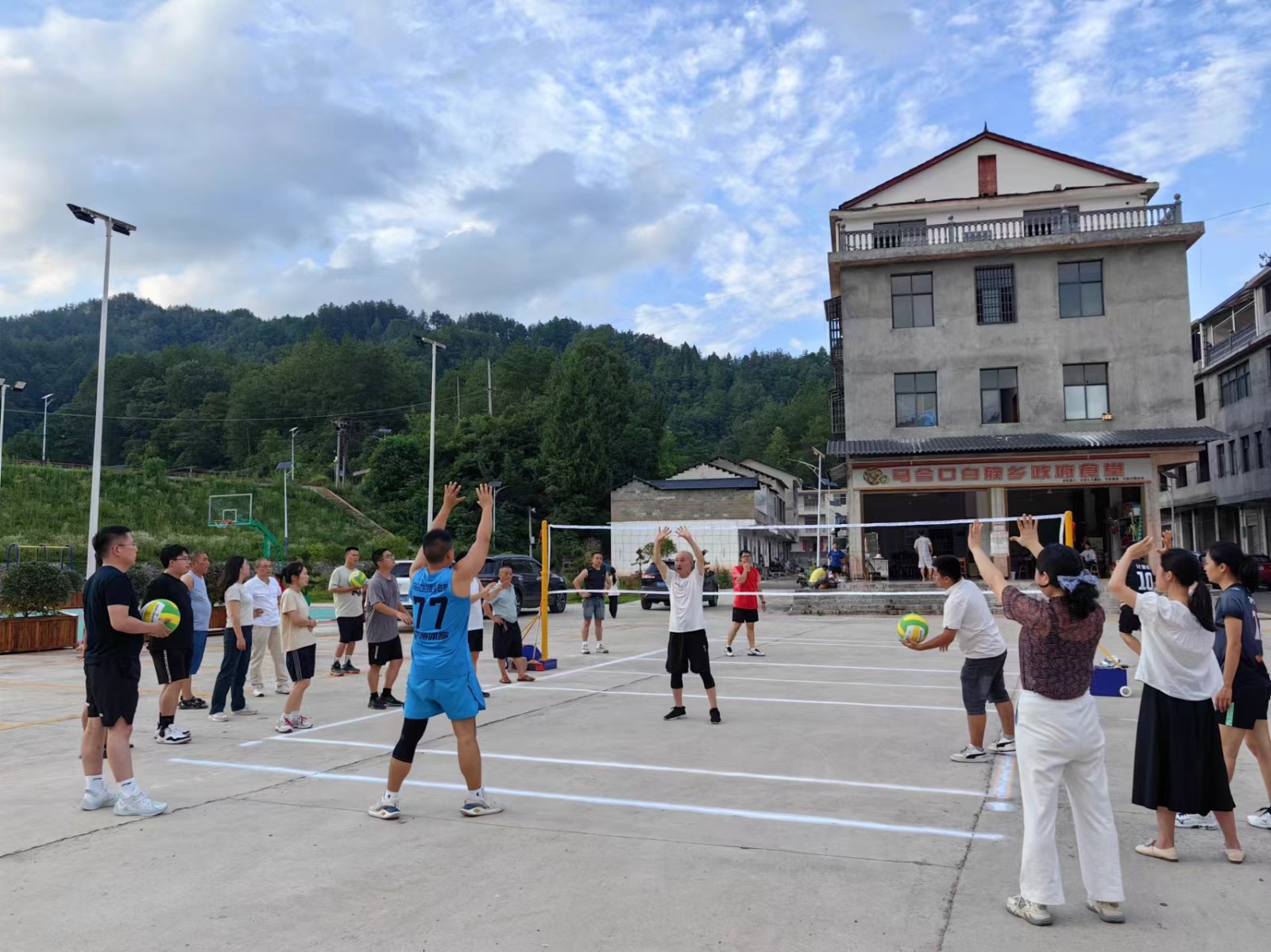 马合口白族乡：发展气排球运动  掀起全乡健身热潮