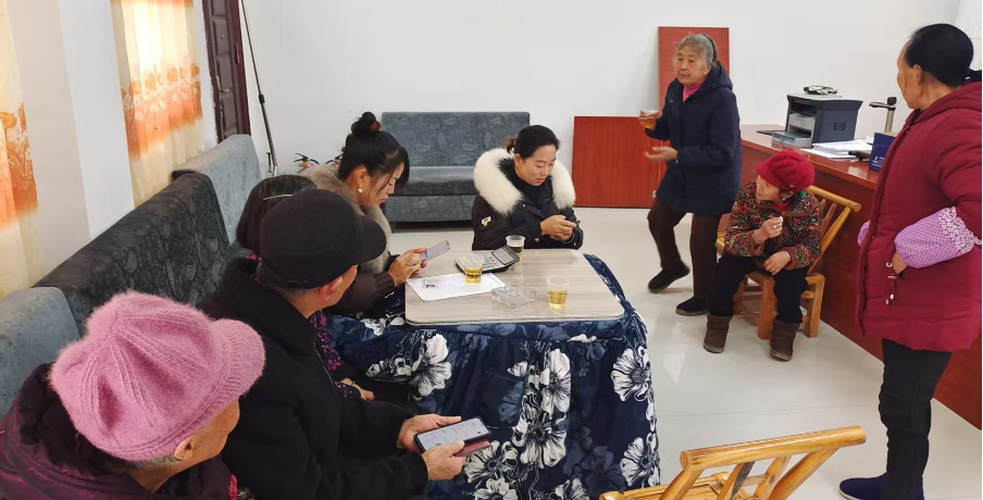 河口乡：民生服务零距离 养老认证送上门