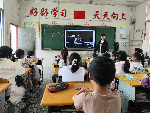 瑞塔铺小学：国家安全无小事  全民共筑“防护墙”