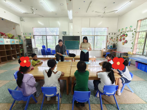 瑞塔铺小学：以爱为桥促融合 多彩活动绽芳华