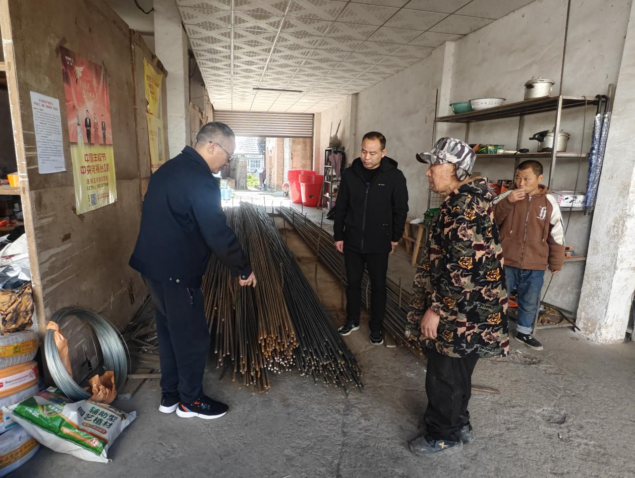 芙蓉桥白族乡：严查“瘦身钢筋”，守护“筋骨”安全