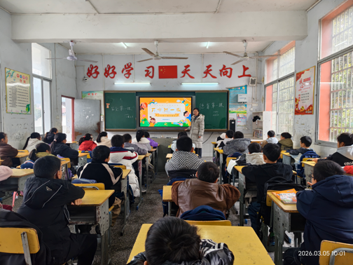 瑞塔铺小学：上好开学第一课  种下一颗金种子