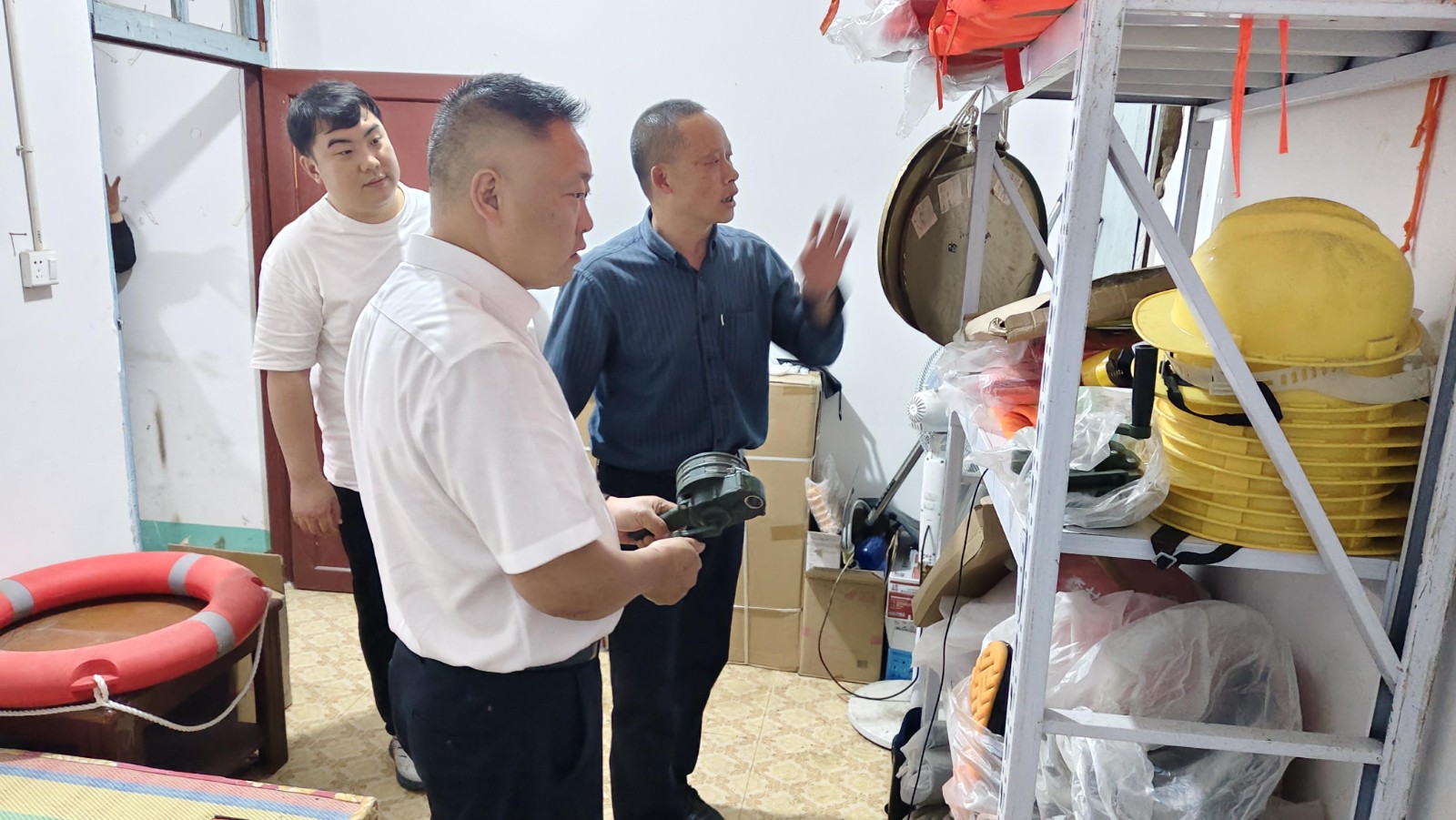 竹叶坪乡柳浪坪村：闻“汛”而动显担当 严阵以待守平安