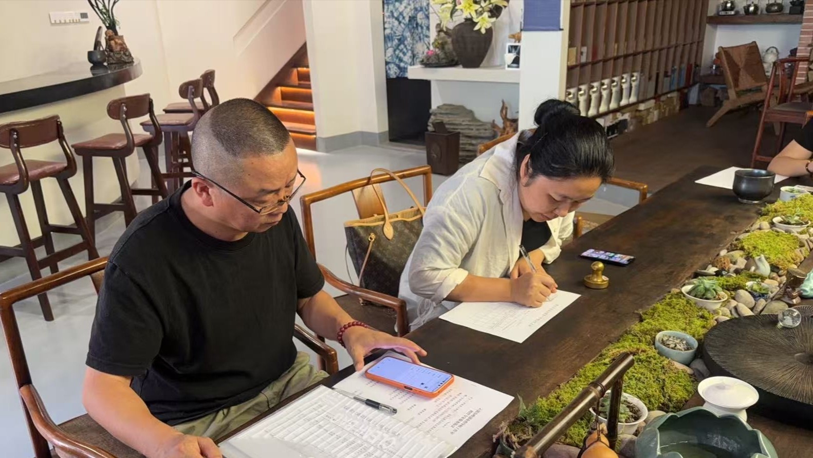 县人社局：金融“活水”精准滴灌 创业贷款夯实底盘